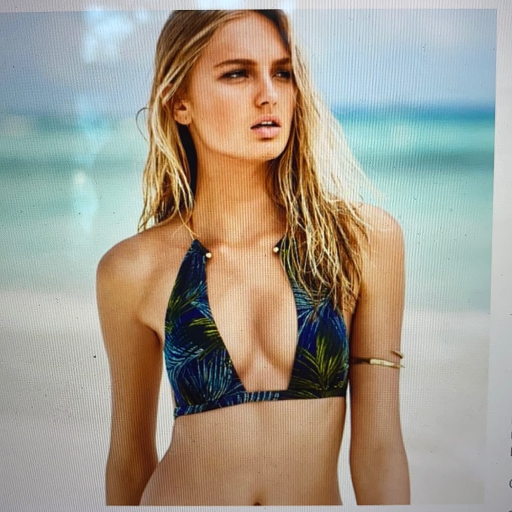 Victoria’s Secret Palm Tree Choker Bikini Set